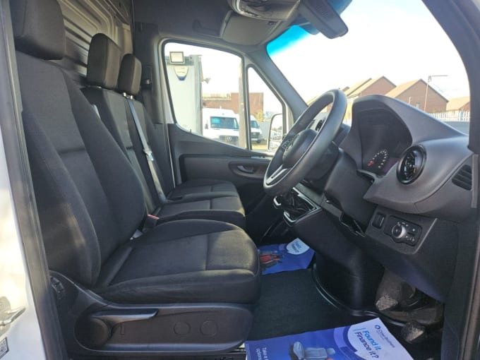 2025 Mercedes-benz Sprinter