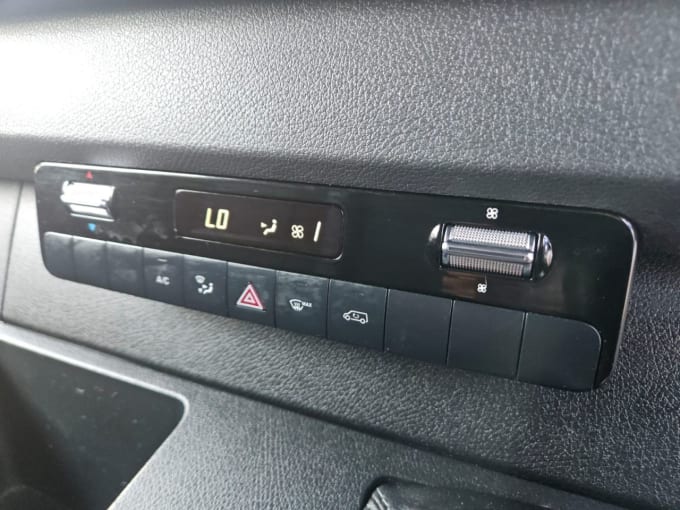 2025 Mercedes-benz Sprinter