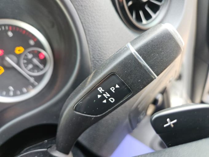 2025 Mercedes-benz Vito