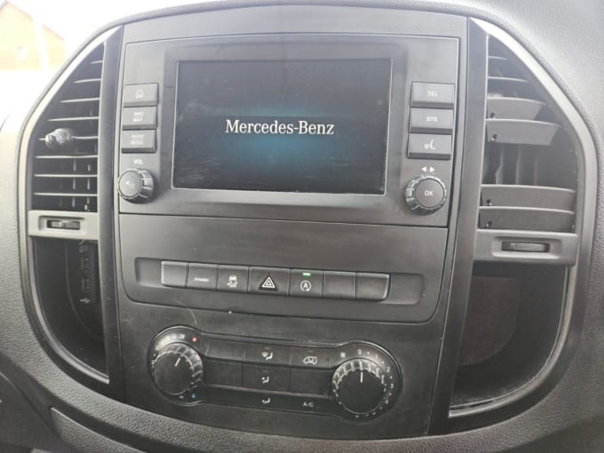 2025 Mercedes-benz Vito