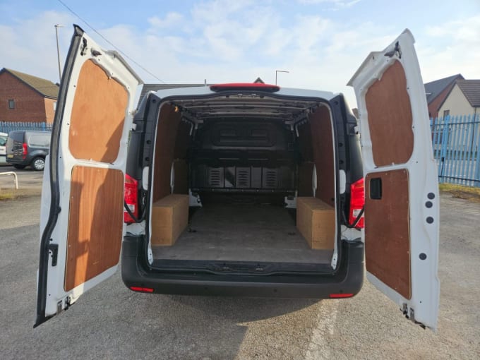 2025 Mercedes-benz Vito