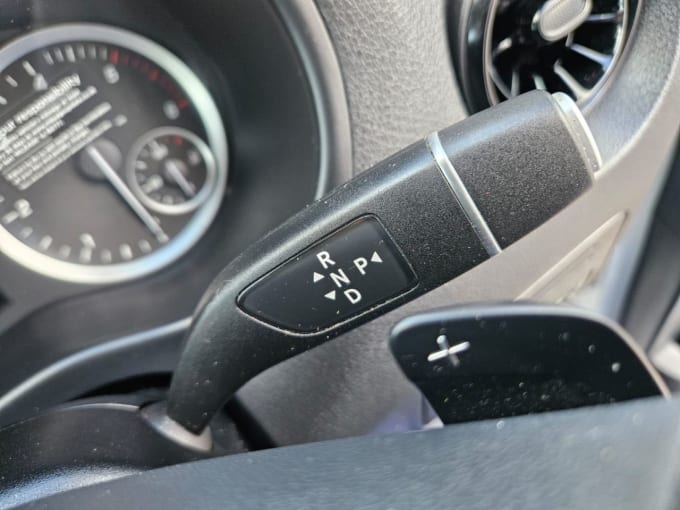 2025 Mercedes-benz Vito