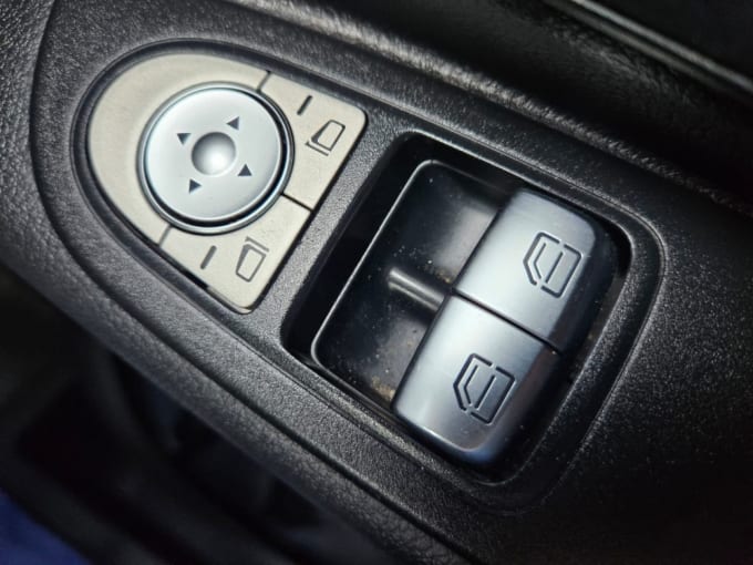 2025 Mercedes-benz Vito