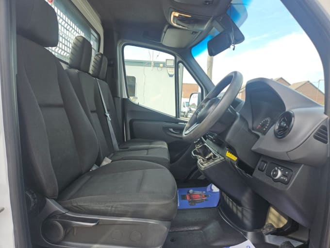 2025 Mercedes-benz Sprinter