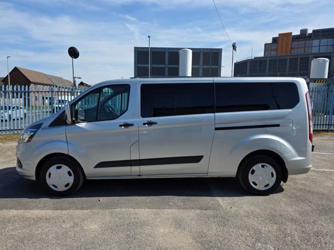 2025 Ford Transit Custom