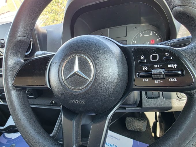 2025 Mercedes-benz Sprinter