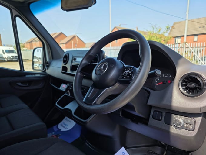2025 Mercedes-benz Sprinter