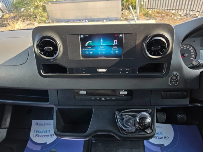 2025 Mercedes-benz Sprinter