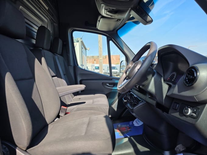 2025 Mercedes-benz Sprinter