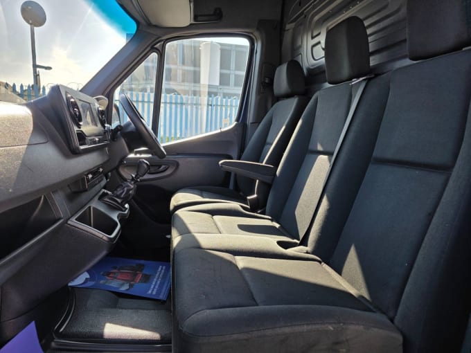 2025 Mercedes-benz Sprinter