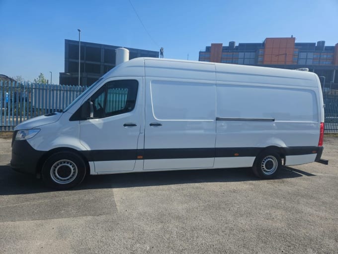 2025 Mercedes-benz Sprinter