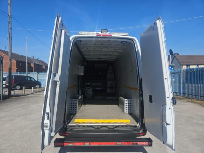 2025 Mercedes-benz Sprinter