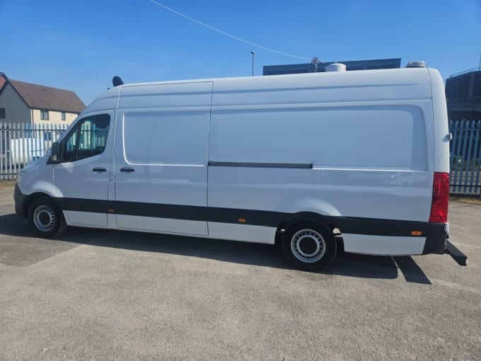 2025 Mercedes-benz Sprinter