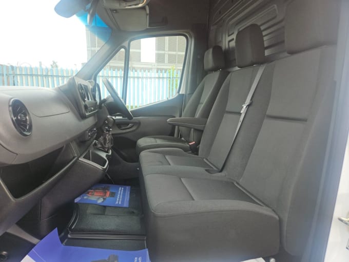 2025 Mercedes-benz Sprinter