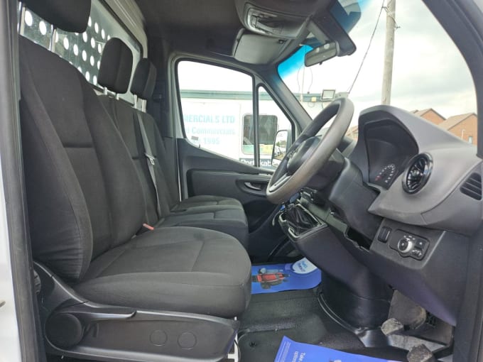 2025 Mercedes-benz Sprinter