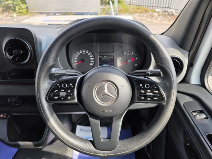 2025 Mercedes-benz Sprinter