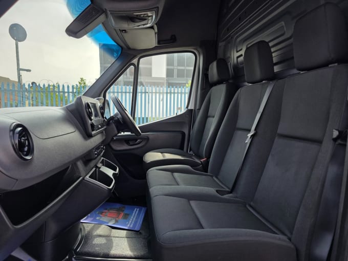 2025 Mercedes-benz Sprinter