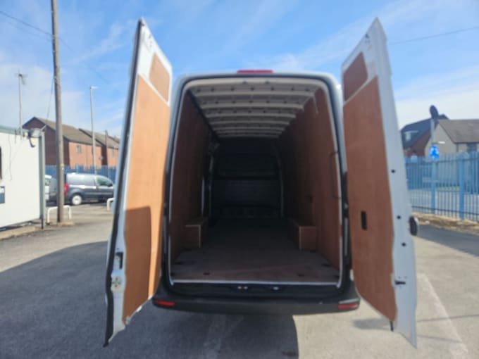 2025 Mercedes-benz Sprinter