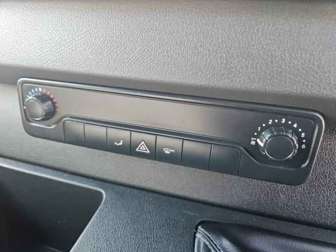 2025 Mercedes-benz Sprinter