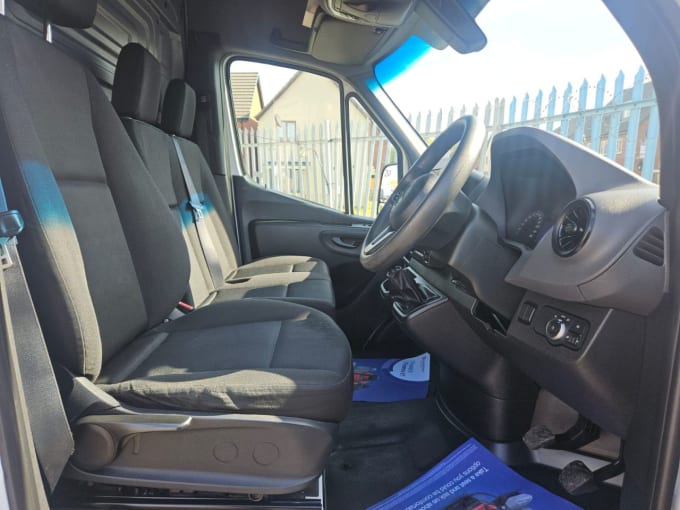 2025 Mercedes-benz Sprinter