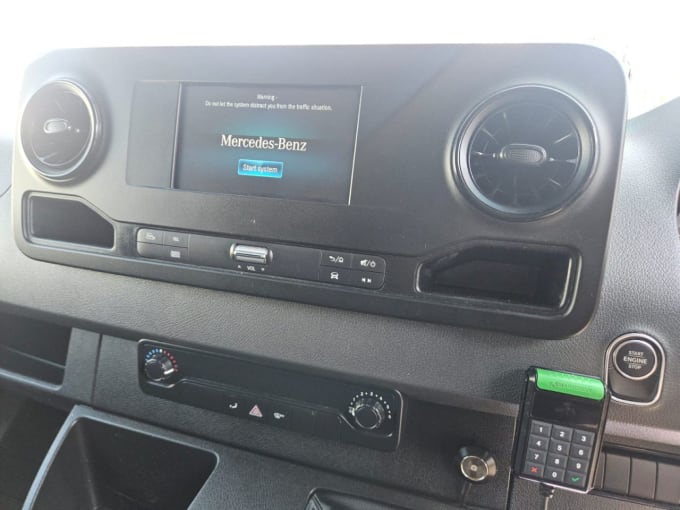 2025 Mercedes-benz Sprinter