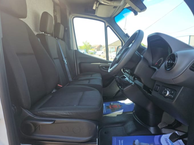 2025 Mercedes-benz Sprinter