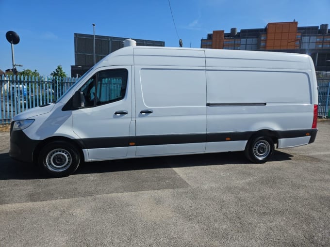 2025 Mercedes-benz Sprinter