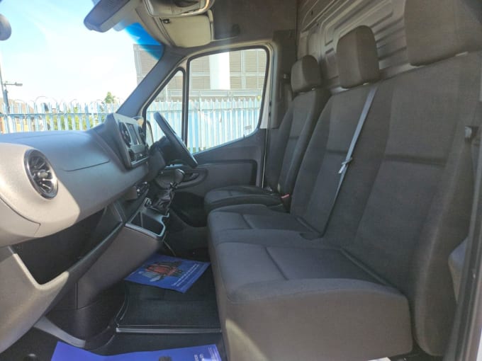 2025 Mercedes-benz Sprinter