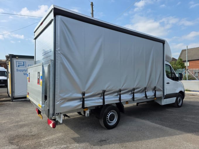 2025 Mercedes-benz Sprinter