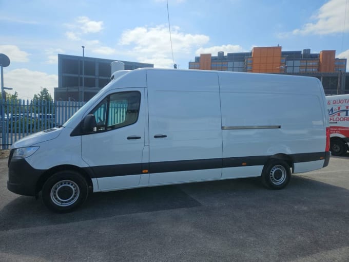 2025 Mercedes-benz Sprinter