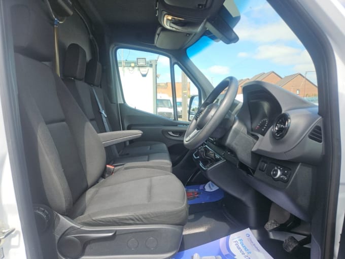 2025 Mercedes-benz Sprinter
