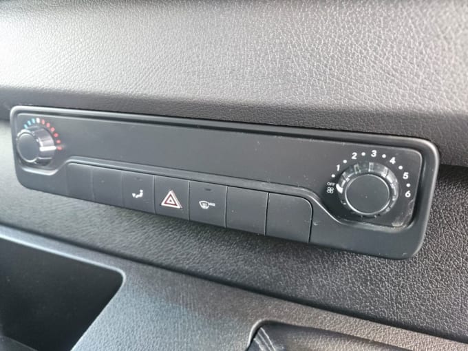 2025 Mercedes-benz Sprinter
