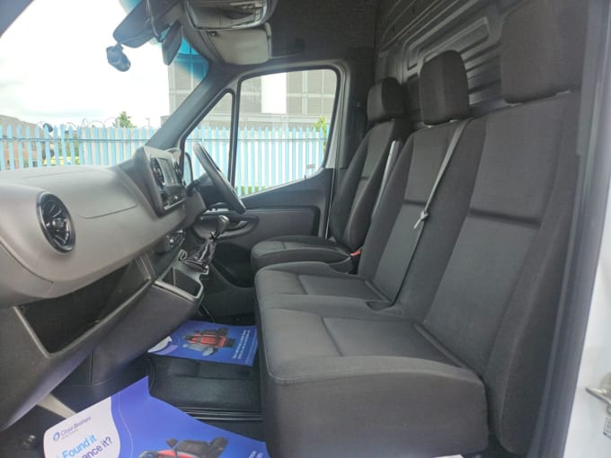 2025 Mercedes-benz Sprinter