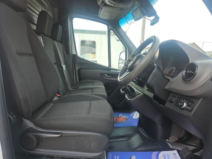 2025 Mercedes-benz Sprinter