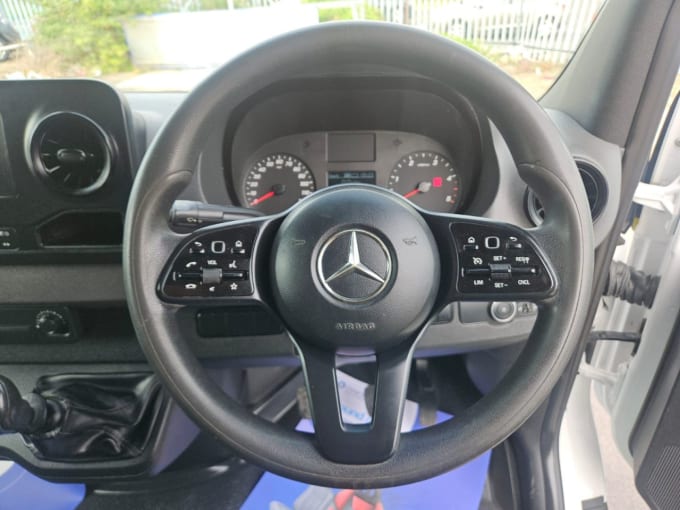 2025 Mercedes-benz Sprinter