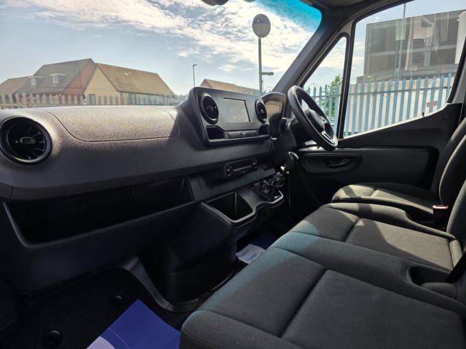 2025 Mercedes-benz Sprinter