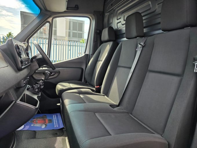 2025 Mercedes-benz Sprinter