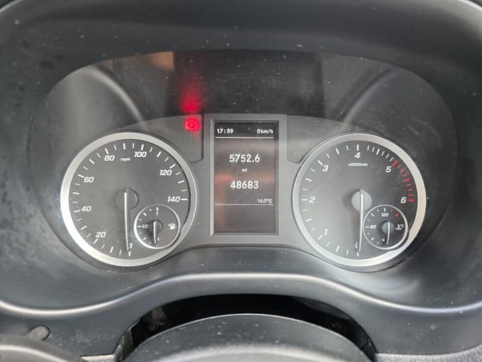 2025 Mercedes-benz Vito
