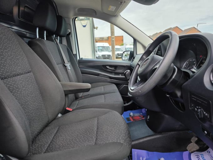 2025 Mercedes-benz Vito