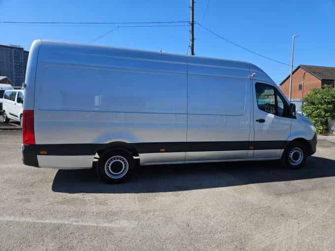 2025 Mercedes-benz Sprinter