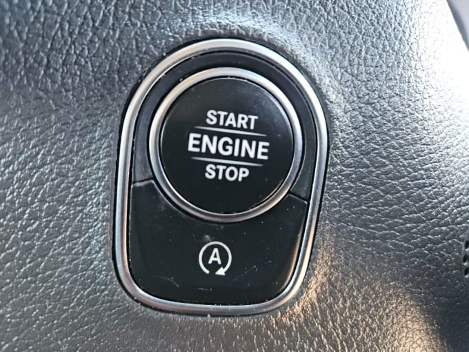 2025 Mercedes-benz Sprinter
