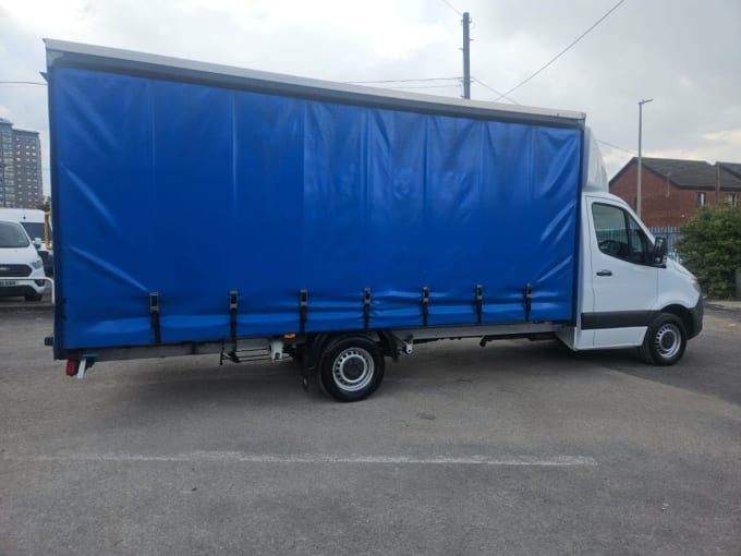 2025 Mercedes-benz Sprinter