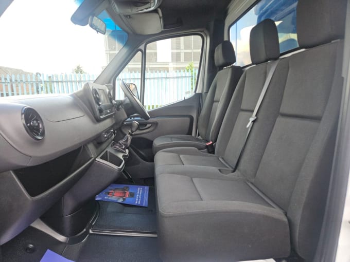 2025 Mercedes-benz Sprinter