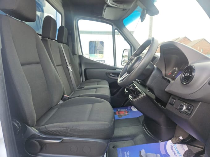 2025 Mercedes-benz Sprinter