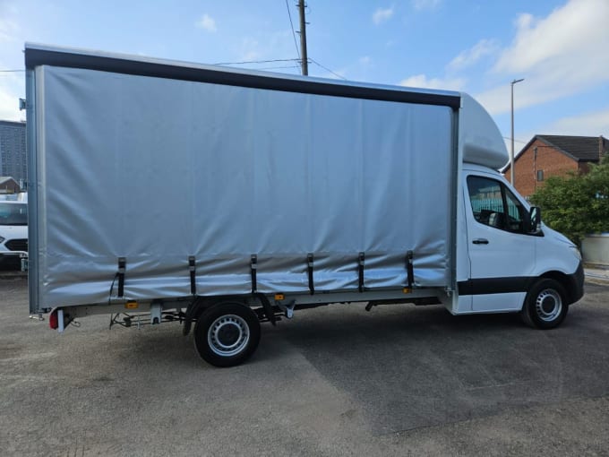 2025 Mercedes-benz Sprinter