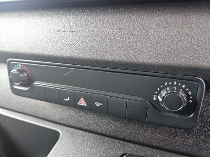 2025 Mercedes-benz Sprinter