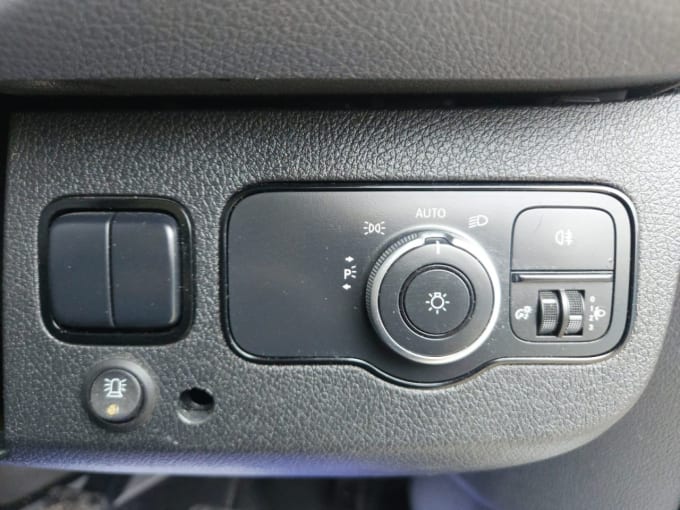 2025 Mercedes-benz Sprinter