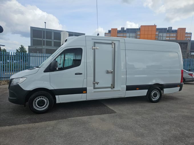 2025 Mercedes-benz Sprinter