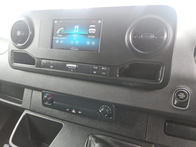 2025 Mercedes-benz Sprinter