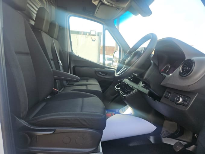 2025 Mercedes-benz Sprinter